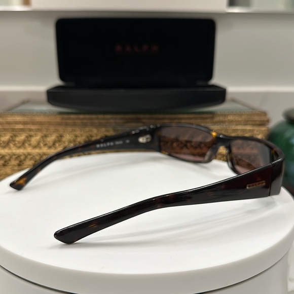 Ralph Lauren Brown/Amber Tortoiseshell Sunglasses EUC & RL Hard-Case EUC - Picture 5 of 17